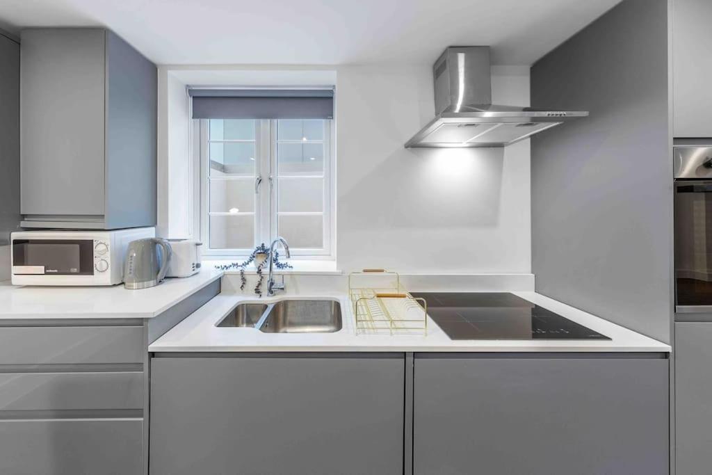Holiday Home Sleep 8 Central London 9Elms Экстерьер фото
