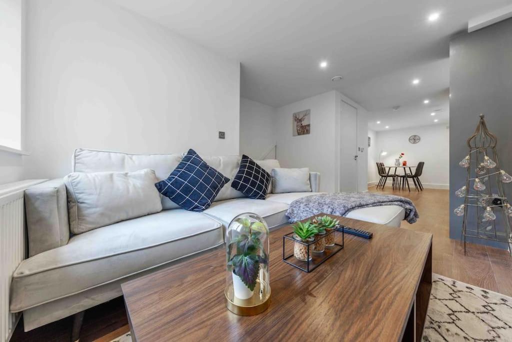 Holiday Home Sleep 8 Central London 9Elms Экстерьер фото