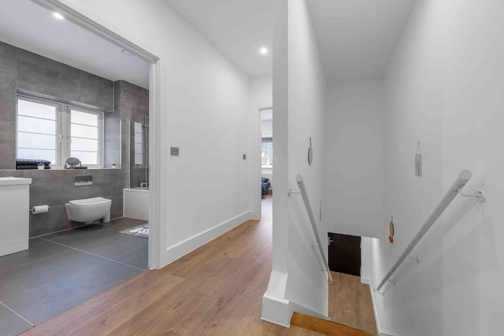Holiday Home Sleep 8 Central London 9Elms Экстерьер фото
