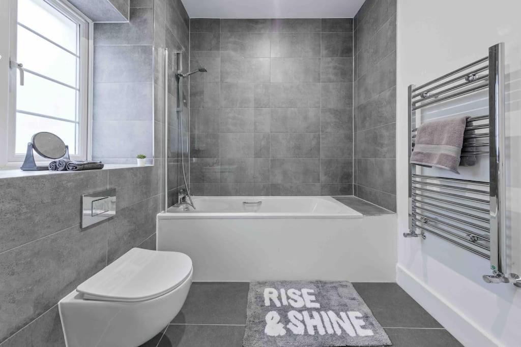 Holiday Home Sleep 8 Central London 9Elms Экстерьер фото